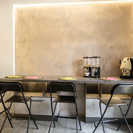 Binario 56 Acomodação com café da manhã Nápoles Exterior foto